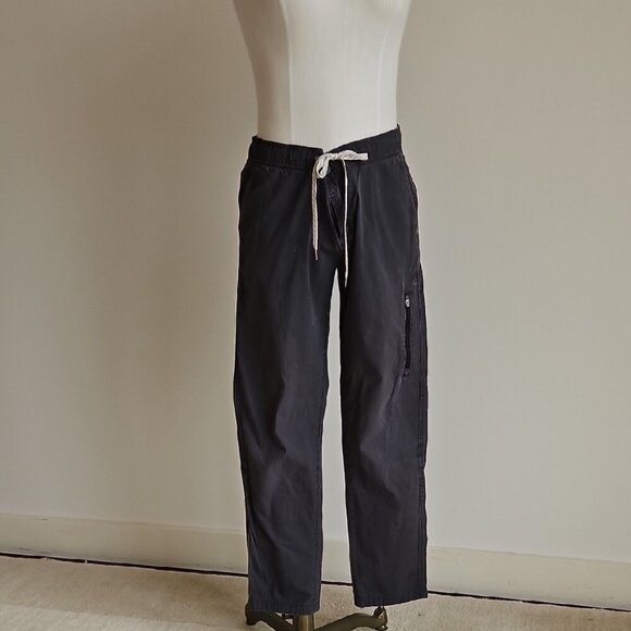 Vuori Women's Cropped Low Waisted Straight Leg Pants - Picture 2 of 6